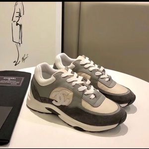 Meet your Posher, Carl